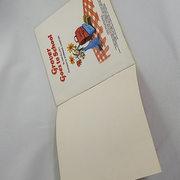 Vtg 1983 Grover Goes To School Book And Read Along Cassette Tape - Picture 13 of 15